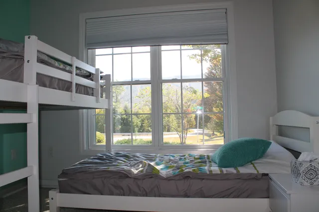 $595,000 | 4 Twin Tip Terrace, Unit 4, Lincoln, NH 03251