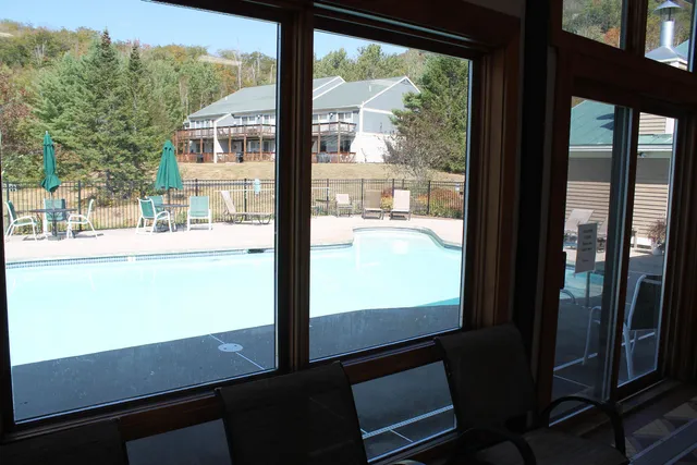 $595,000 | 4 Twin Tip Terrace, Unit 4, Lincoln, NH 03251