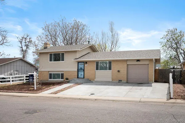 $470,000 | 15014 East 54th Avenue, Denver, CO 80239