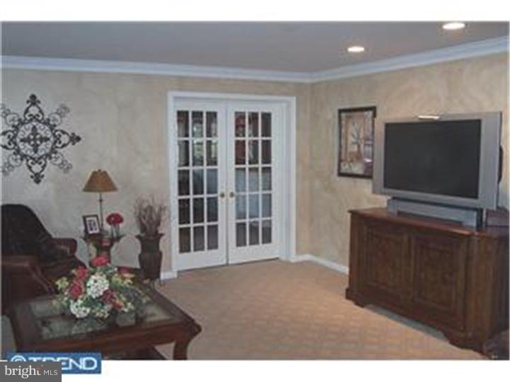 819 Winter Road Rydal, PA 19046 - Photo 5 of 12