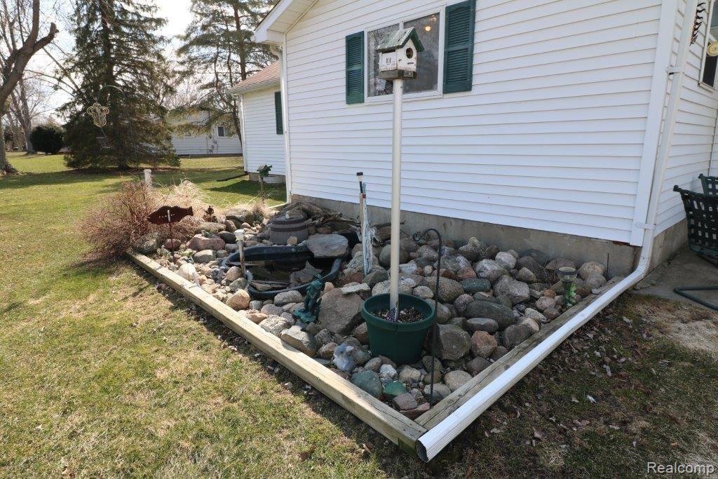 3339 South Vassar Road Davison, MI 48423 - Photo 19 of 33 IMG_9795.jpg