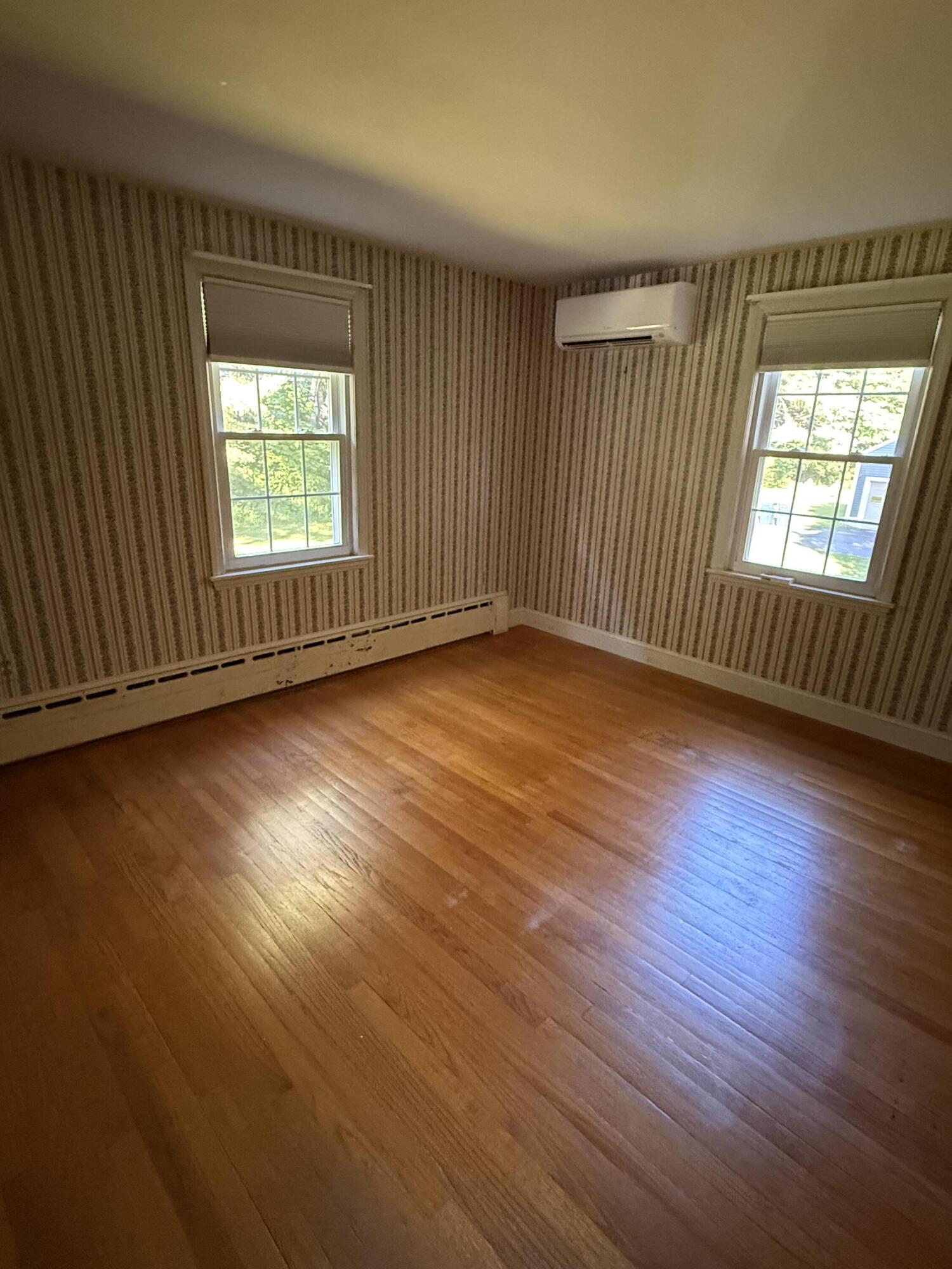 36 Pinewood Drive Cumberland, ME 04021 - Photo 20 of 38 Primary bdr 1