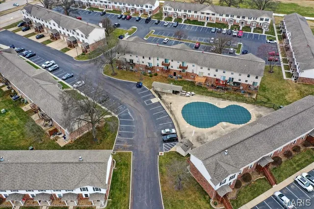 $110,000 | 758 Delray Drive, Unit H, St. Peters, MO 63376