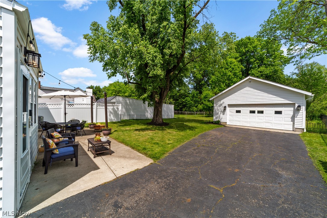 1623 Sunview Road Lyndhurst, OH 44124 - Photo 32 of 39