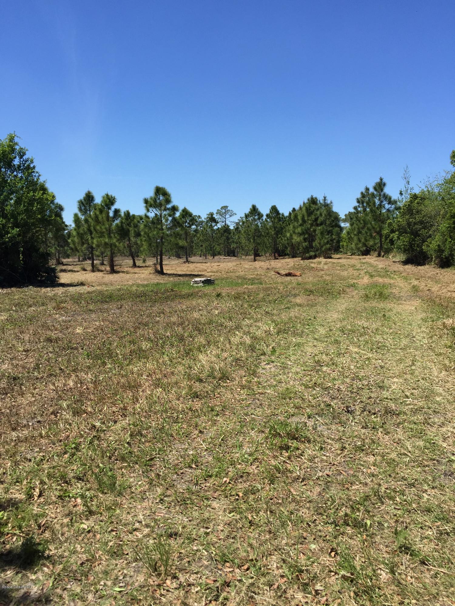 3250 Leghorn Road Malabar, FL 32950 - Photo 1 of 2 Your Piece of Paradise