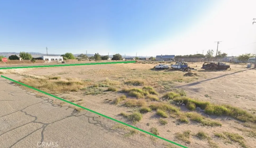 38670 East Yermo Road Yermo, CA 92398 - Photo 3 of 6 a view of a lake with a beach