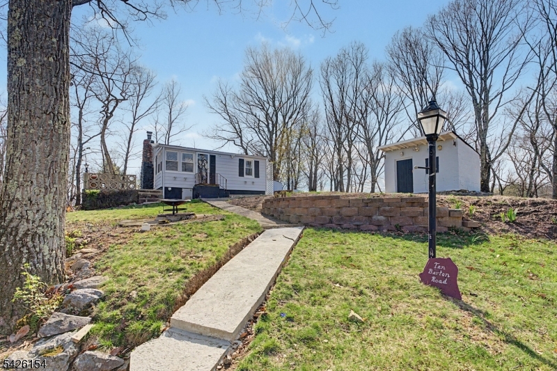 10 Berton Road Boonton, NJ 07005 - Photo 3 of 20 a view of yard with tree in front of it