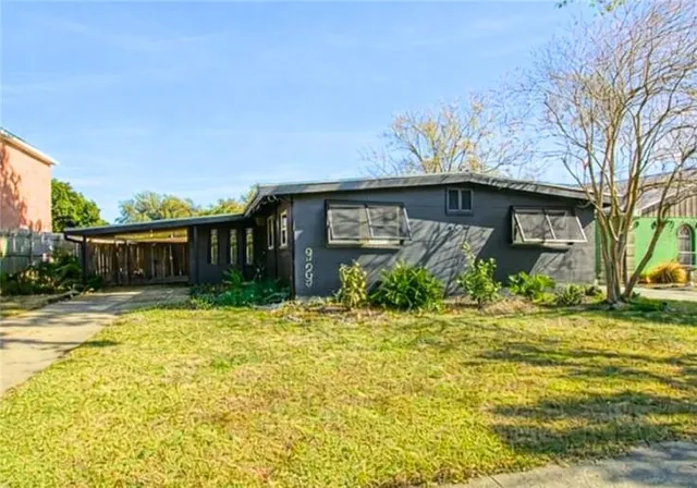 $305,000 | 9209 Melrose Lane, River Ridge, LA 70123