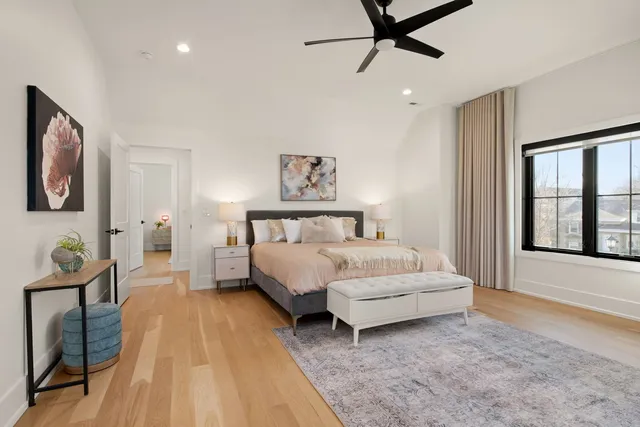 $1,350,000 | 835 South Ashland Avenue, La Grange, IL 60525