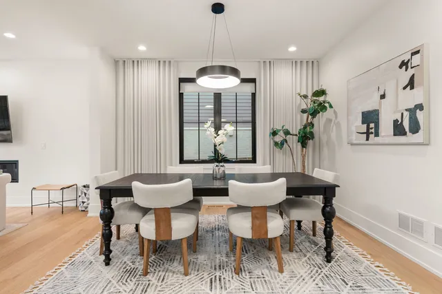 $1,350,000 | 835 South Ashland Avenue, La Grange, IL 60525