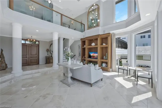 $5,350,000 | 152 Conners Avenue, Naples, FL 34108