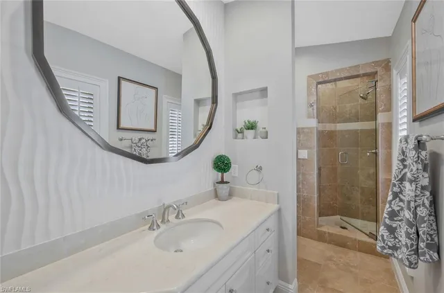 $5,350,000 | 152 Conners Avenue, Naples, FL 34108