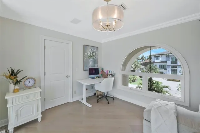 $5,350,000 | 152 Conners Avenue, Naples, FL 34108
