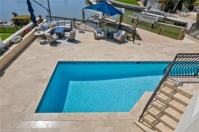 $5,350,000 | 152 Conners Avenue, Naples, FL 34108