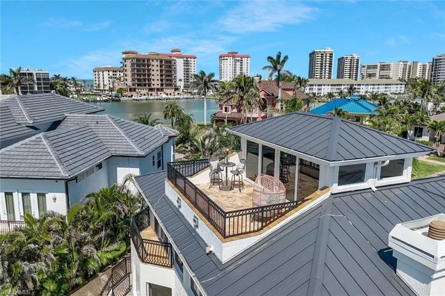 $5,350,000 | 152 Conners Avenue, Naples, FL 34108