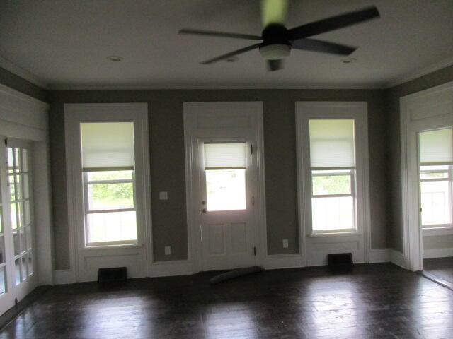 3722 Meadowbrook Road Benton Harbor, MI 49022 - Photo 10 of 38 10
