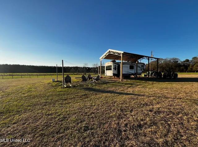 $365,000 | 130 Lower Ovett Road, Ovett, MS 39464