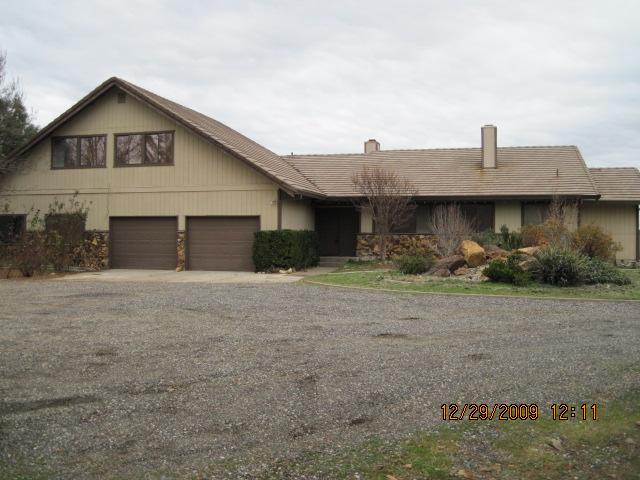 15181 Blackbart Road Shasta, CA 96087 - Photo 1 of 1 Front