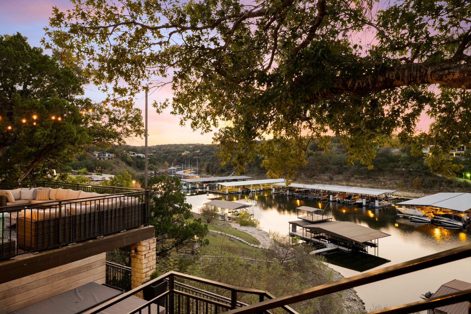 927 Challenger Lakeway, TX 78734 - Photo 35 of 40