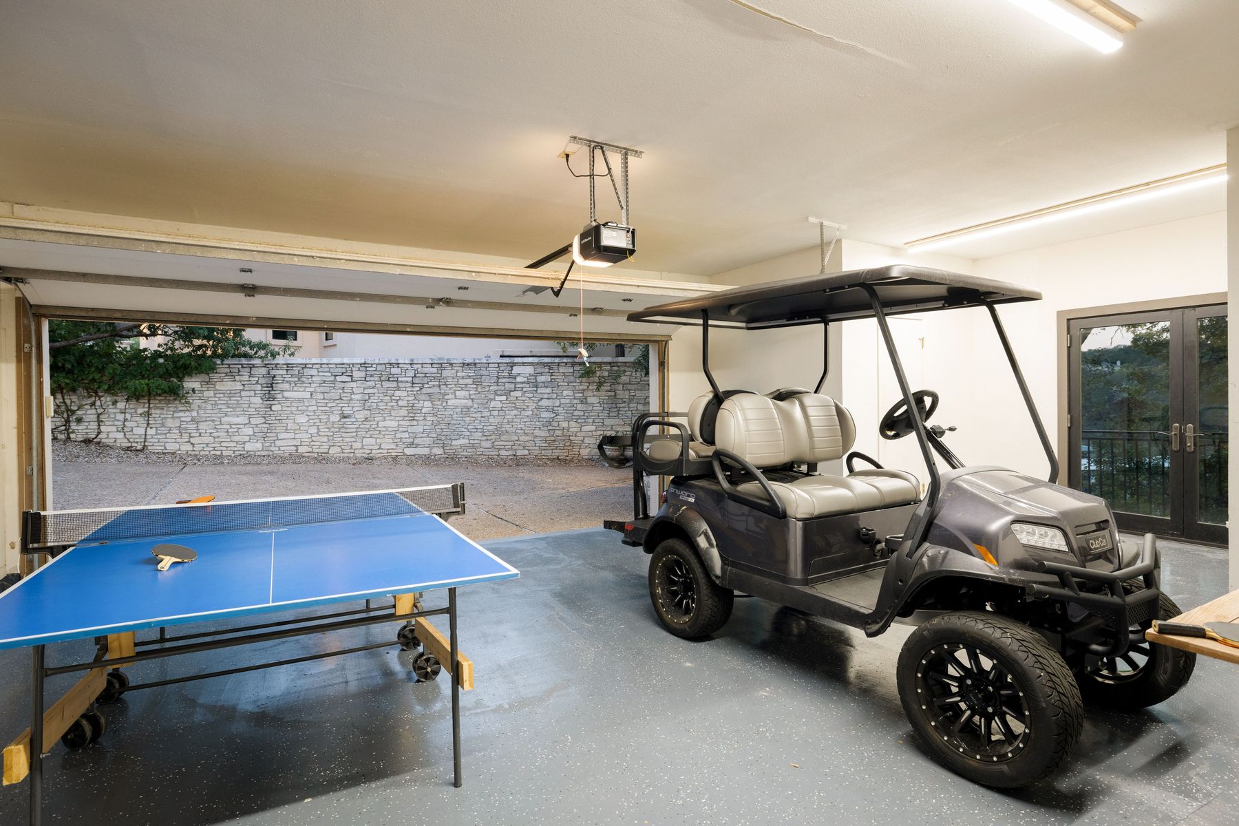 927 Challenger Lakeway, TX 78734 - Photo 36 of 40