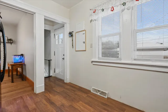 $189,997 | 1606 Grove Avenue, Racine, WI 53405