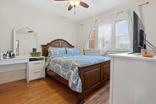 $189,997 | 1606 Grove Avenue, Racine, WI 53405