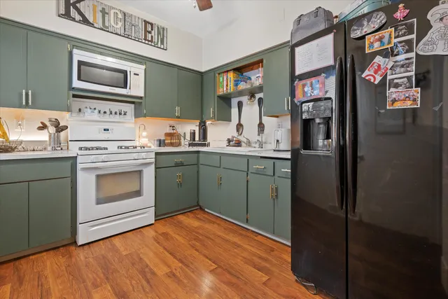 $189,997 | 1606 Grove Avenue, Racine, WI 53405