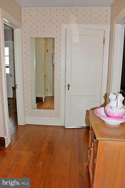 305 South Spruce Street Lititz, PA 17543 - Photo 17 of 38