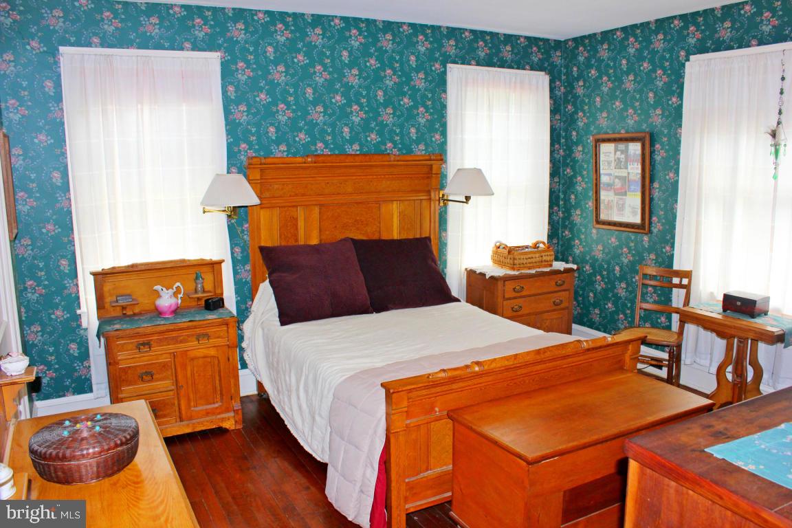 305 South Spruce Street Lititz, PA 17543 - Photo 18 of 38