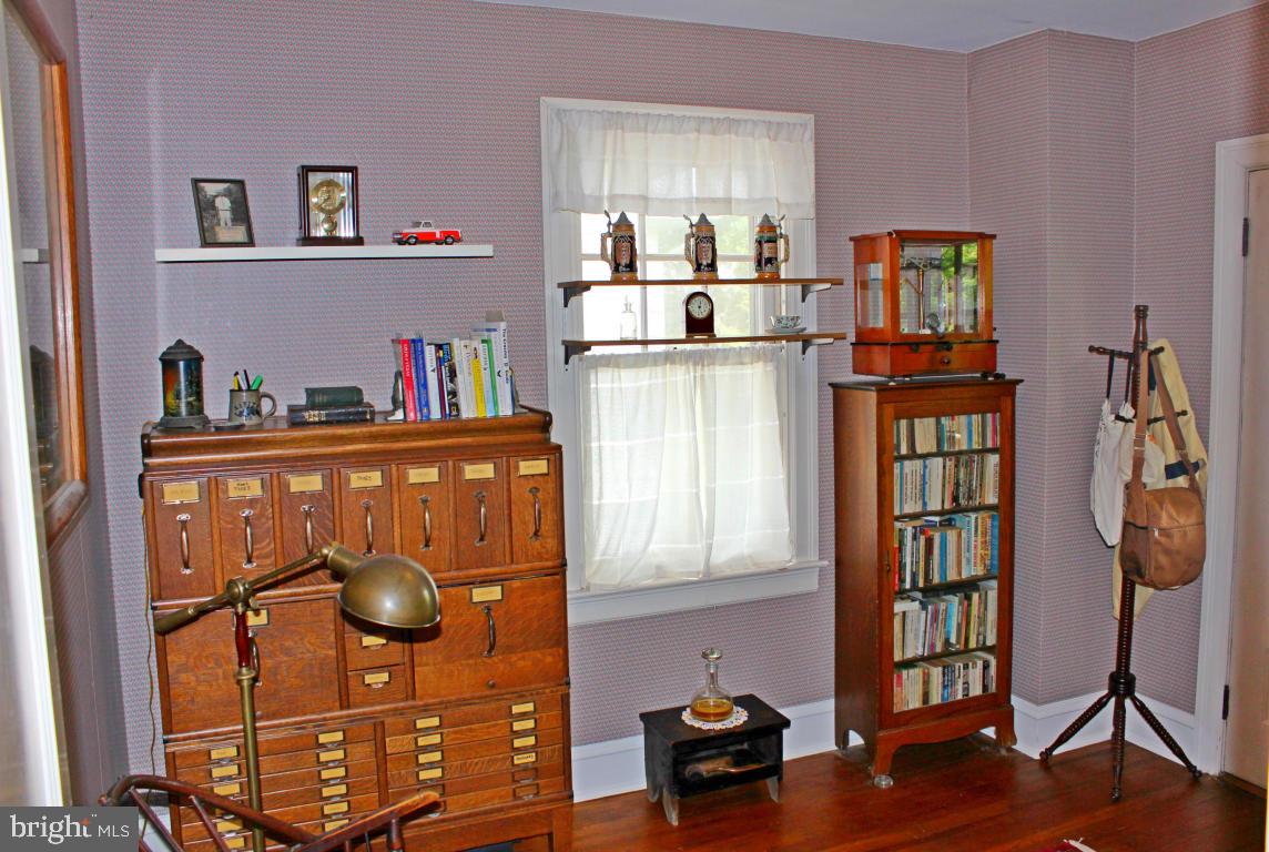 305 South Spruce Street Lititz, PA 17543 - Photo 25 of 38
