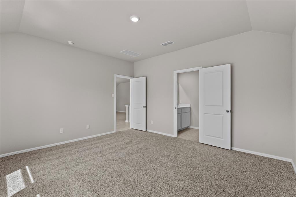529 Marsh Street Cleburne, TX 76033 - Photo 18 of 29