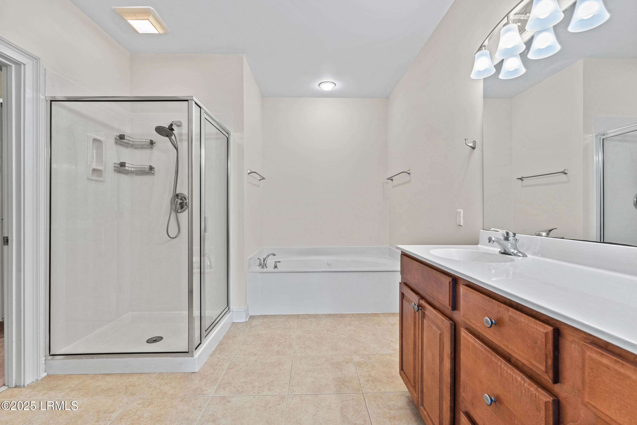 1 Gloucester Road, Unit O2 Hilton Head Island, SC 29928 - Photo 22 of 41 golfmaster o2-20
