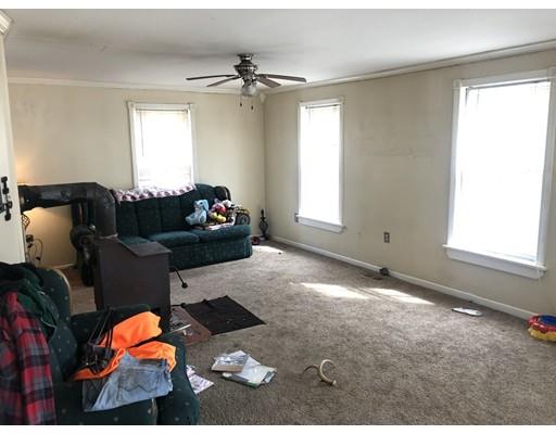 40 Middlefield Road Chester, MA 01011 - Photo 4 of 10 a living room with furniture and a window