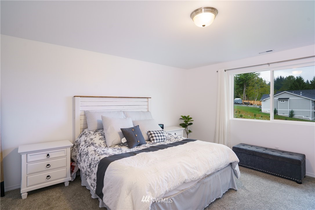 24300 Lee Road Mount Vernon, WA 98274 - Photo 18 of 39 Gallery Image 18