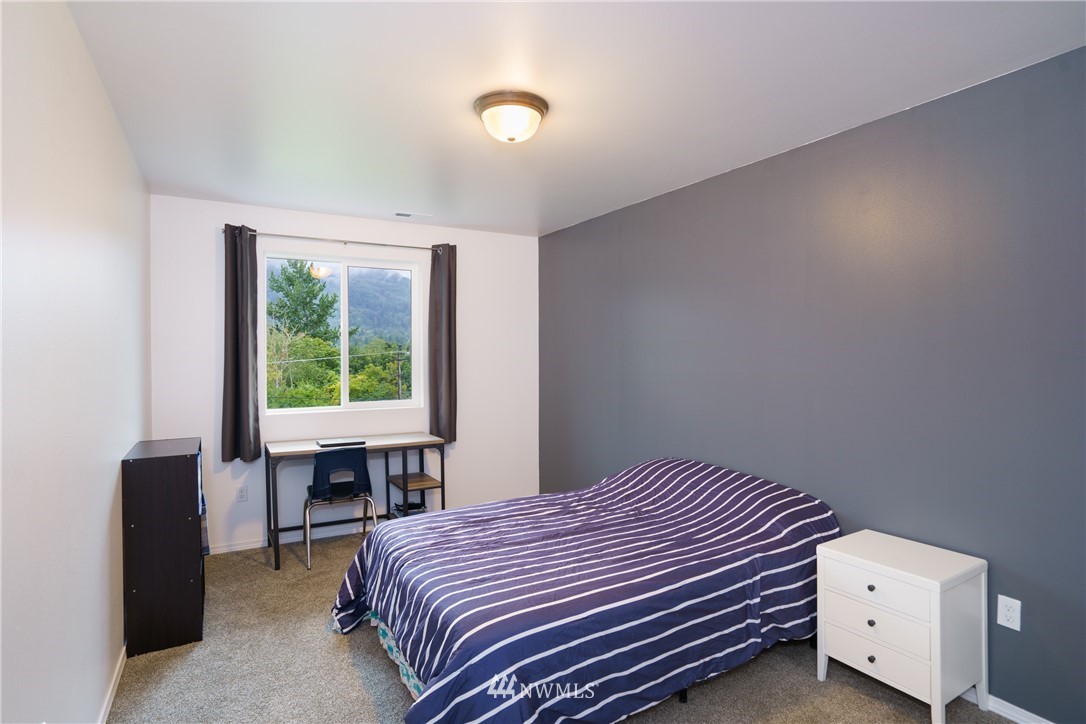 24300 Lee Road Mount Vernon, WA 98274 - Photo 22 of 39 Gallery Image 22