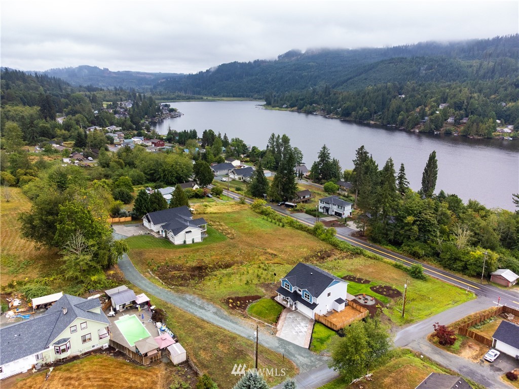 24300 Lee Road Mount Vernon, WA 98274 - Photo 33 of 39 Gallery Image 33
