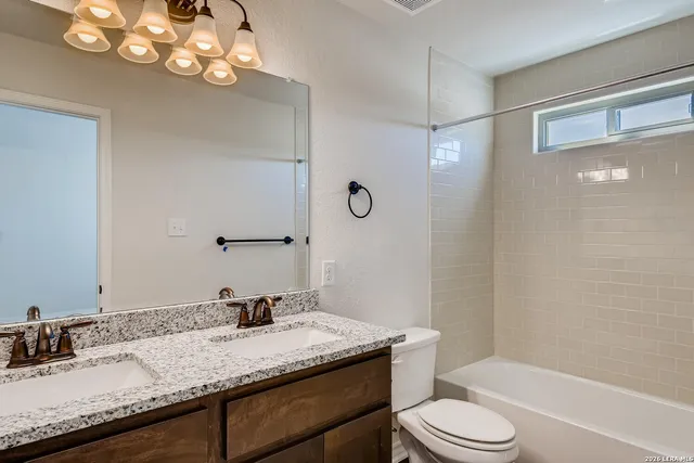 $1,350 | 10334 Lynwood Branch, San Antonio, TX 78245