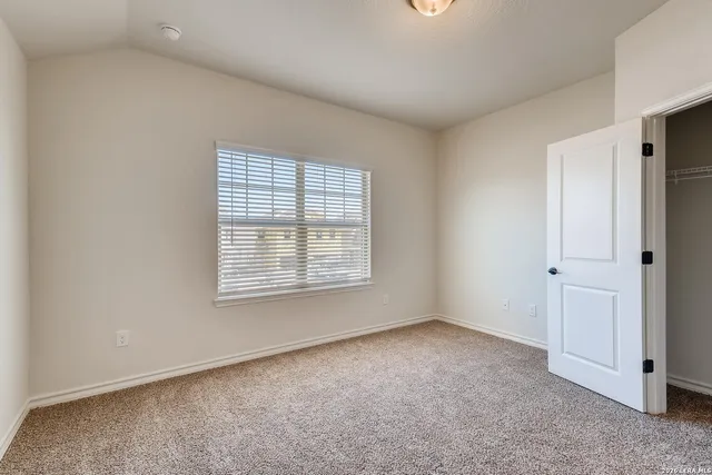 $1,350 | 10334 Lynwood Branch, San Antonio, TX 78245