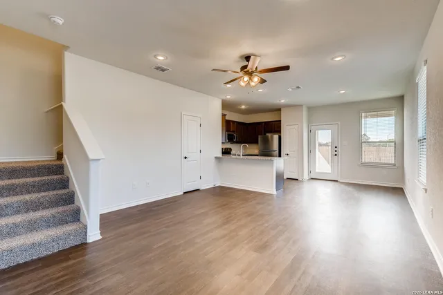 $1,350 | 10334 Lynwood Branch, San Antonio, TX 78245