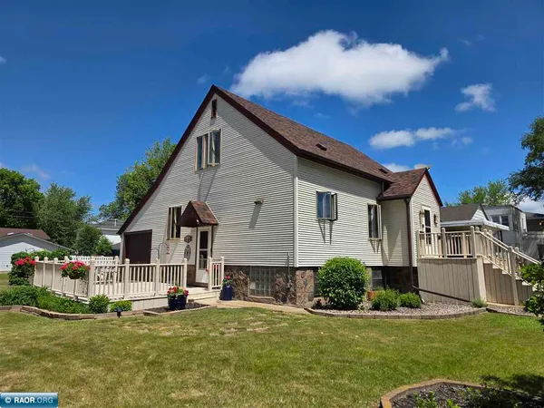 $169,900 | 1101 Minnesota Street, Hibbing, MN 55746