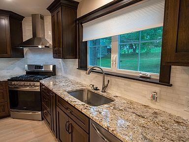 294 West 2nd Street Corning, NY 14830 - Photo 13 of 30