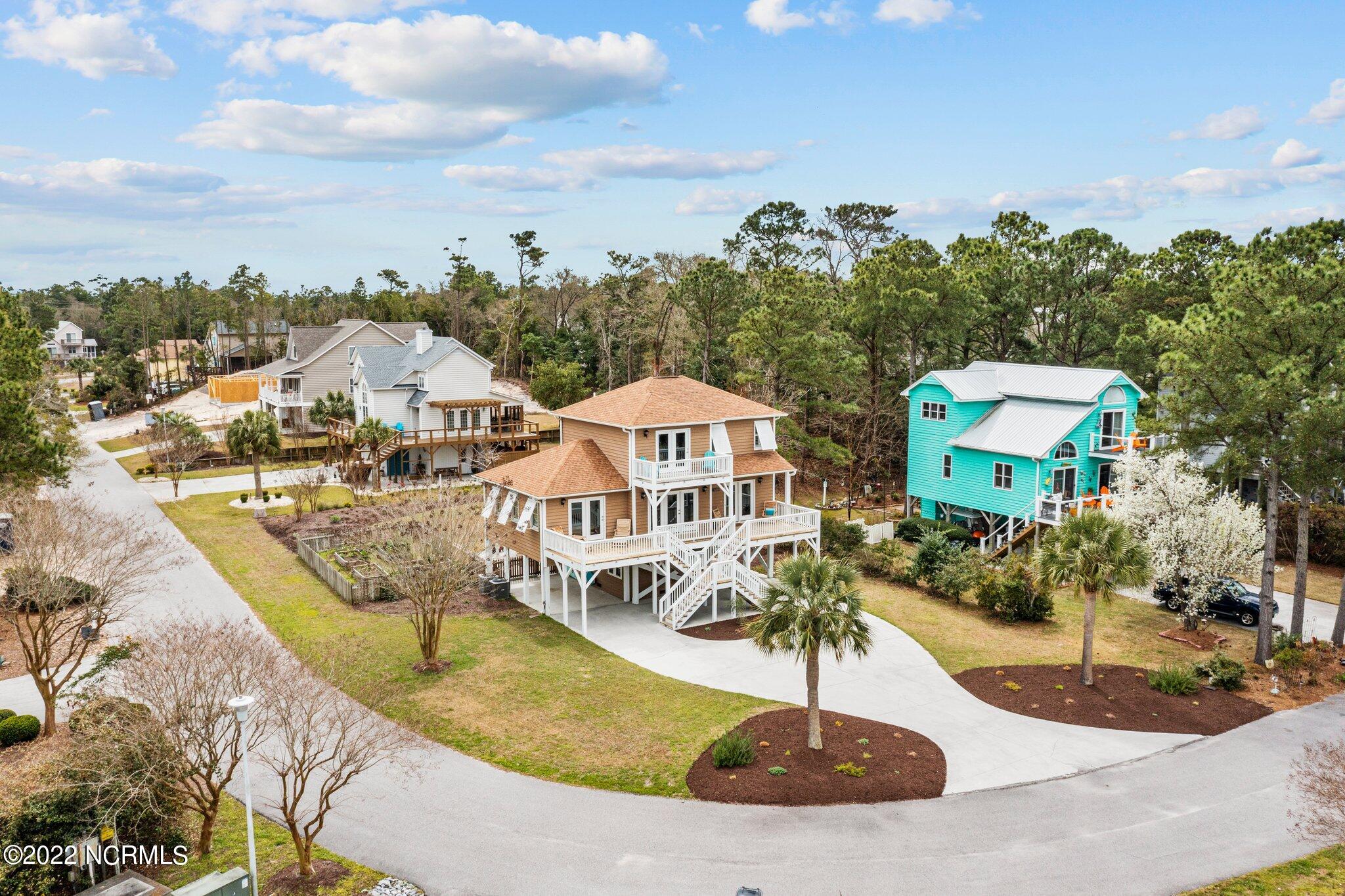 321 Cape Lookout Loop Emerald Isle, NC 28594 - Photo 15 of 80 18-web-or-mls-DJI_0687