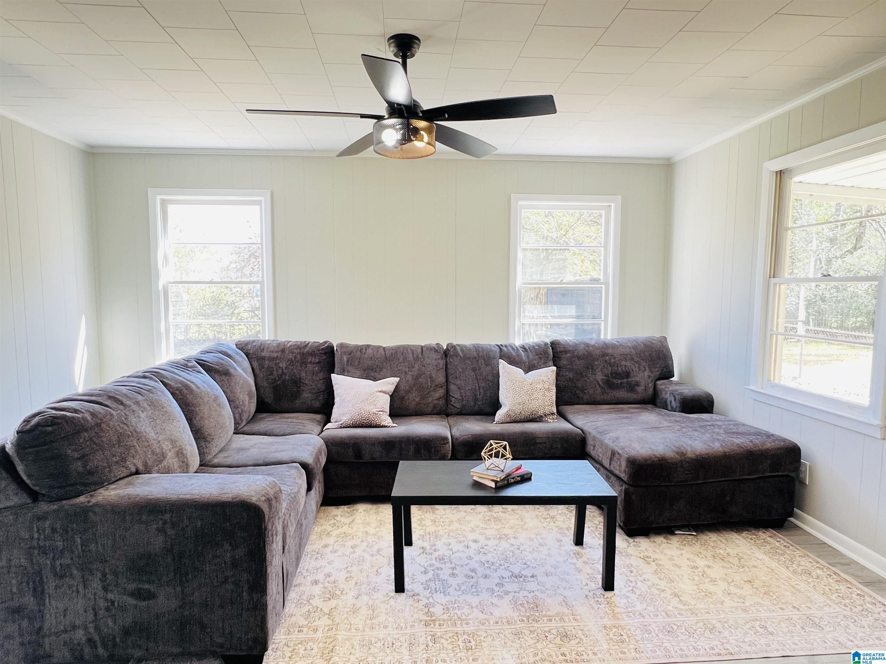 615 Hill Street Weaver, AL 36277 - Photo 8 of 19
