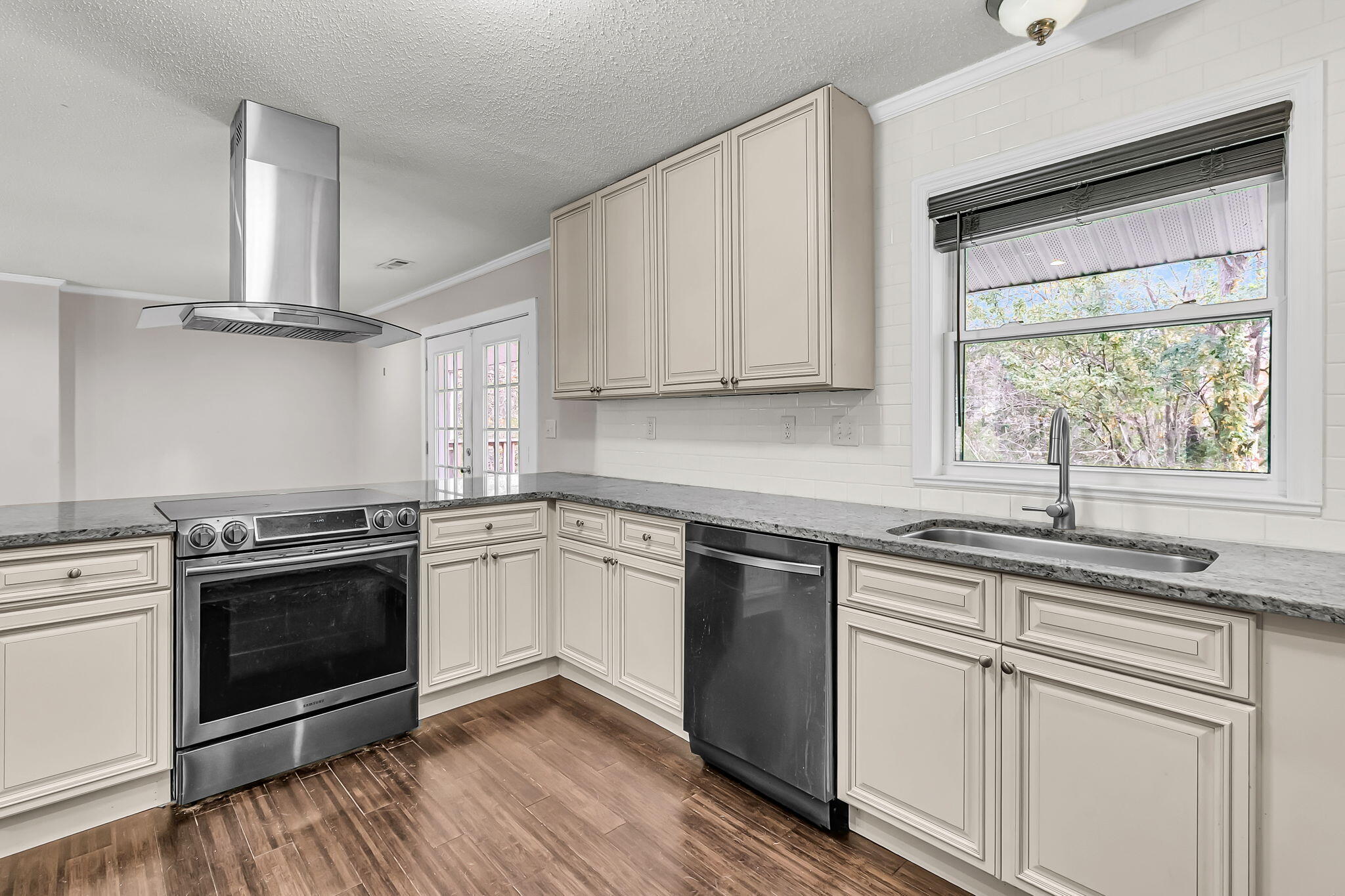 117 Alma Drive Ladson, SC 29456 - Photo 12 of 41 CREM - 117 Alma Dr-40