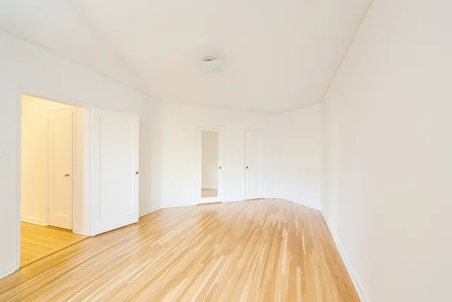 $375,000 | 915 East 17th Street, Unit 302 | Midwood