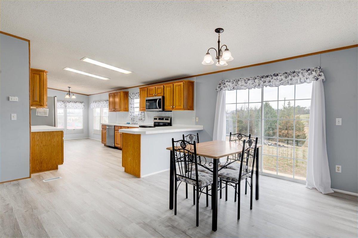 116 Windsong Road Sweetwater, TN 37874 - Photo 9 of 29 09-116-Windsong-Rd-Sweetwater-TN-9