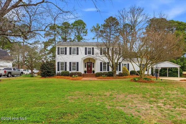 $409,000 | 206 Ramblewood Drive, Mount Olive, NC 28365