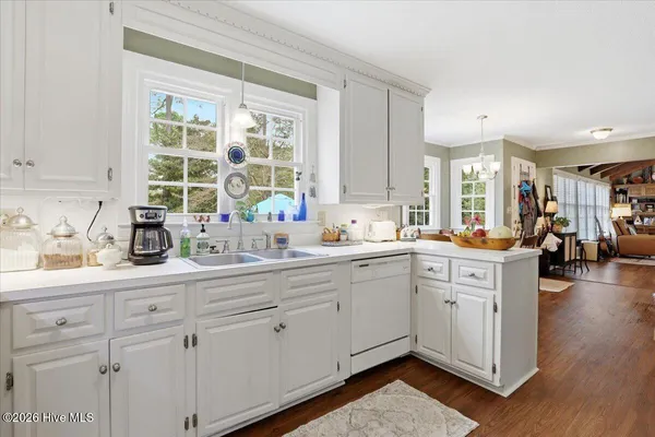 $409,000 | 206 Ramblewood Drive, Mount Olive, NC 28365
