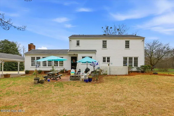 $409,000 | 206 Ramblewood Drive, Mount Olive, NC 28365