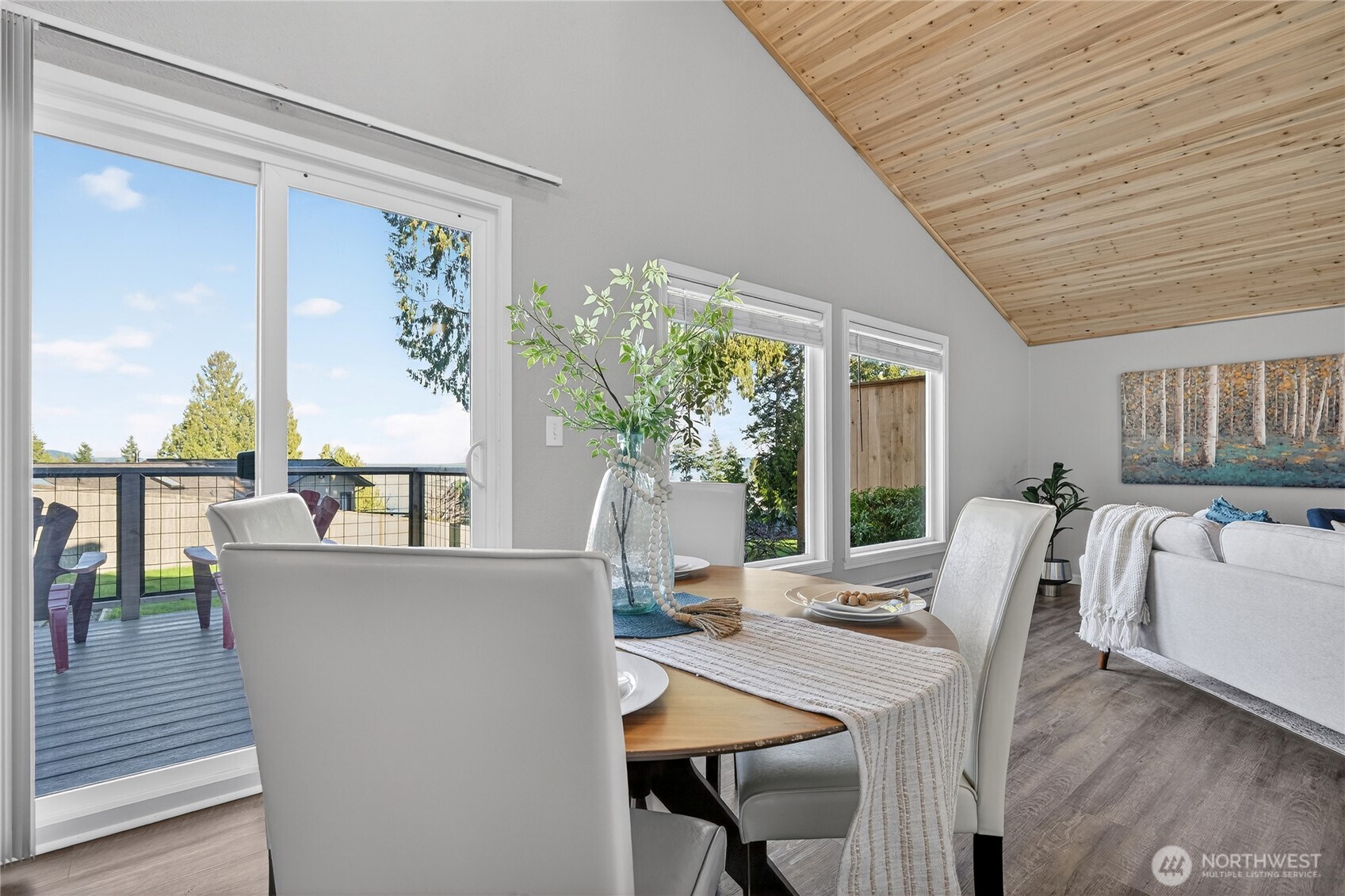 2422 McGregor Road Southeast Port Orchard, WA 98366 - Photo 20 of 32 a living room with furniture and a large window
